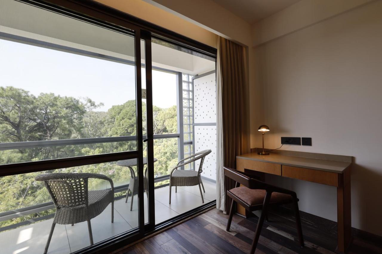 Infinitea Centric Dharamshala Hotel Ngoại thất bức ảnh