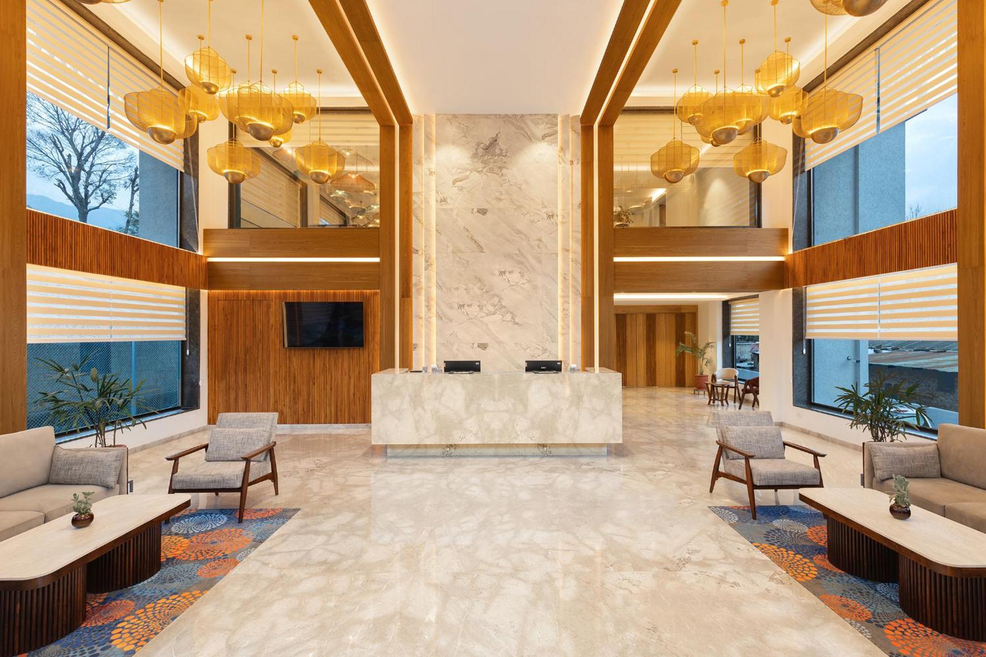 Infinitea Centric Dharamshala Hotel Ngoại thất bức ảnh